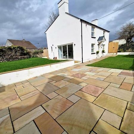 Charming Cottage Close To M4 Bridgend Bridgend  Buitenkant foto
